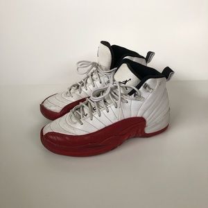 Air Jordan cherry 12s